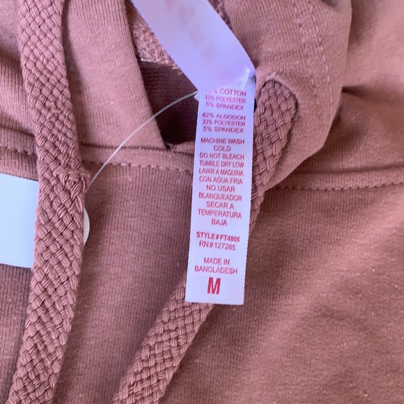 Dusty Rose Cropped Hoodie - Picture 4 of 4